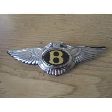 2001 BENTLEY ARNAGE LE MANS - BOOT WINGED B BADGE - PS32331PA